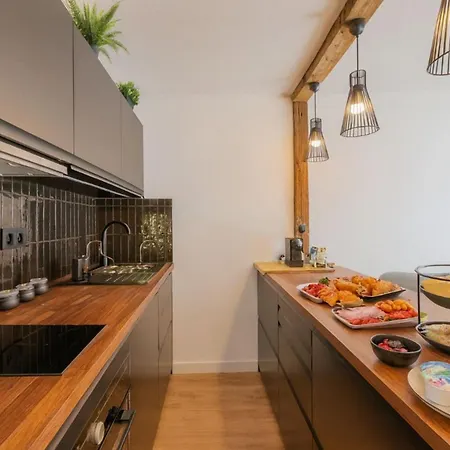 Cosy Nest With Balcony In The Middle Of Argentière *