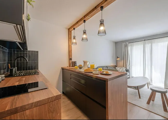 Cosy Nest With Balcony In The Middle Of Argentiere Chamonix